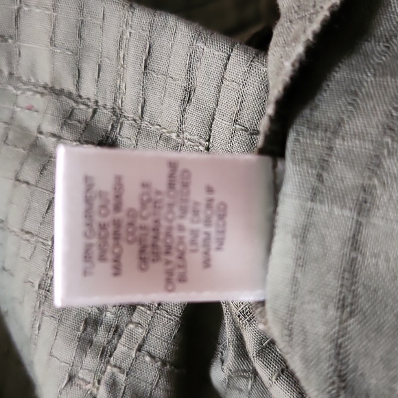 CJ BANKS size X button down cotton jacket, textured fabric,  olive green. - Picture 9 of 9